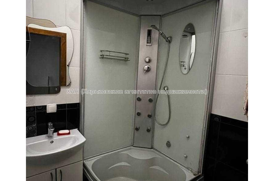 Продам квартиру, Переяславская ул. , 1  ком., 40 м², евроремонт 
