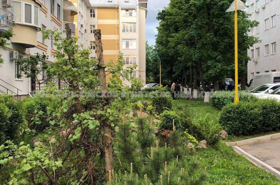 Продам квартиру, Переяславская ул. , 1  ком., 40 м², евроремонт 