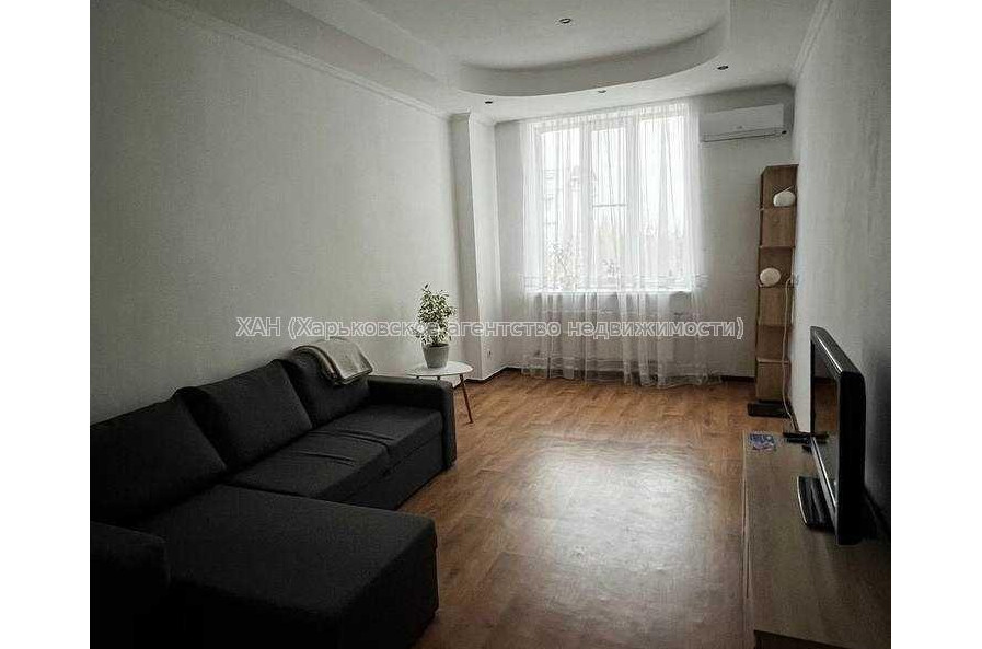 Продам квартиру, Переяславская ул. , 1  ком., 40 м², евроремонт 