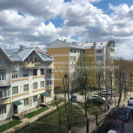 Продам квартиру, Переяславская ул. , 1  ком., 40 м², евроремонт