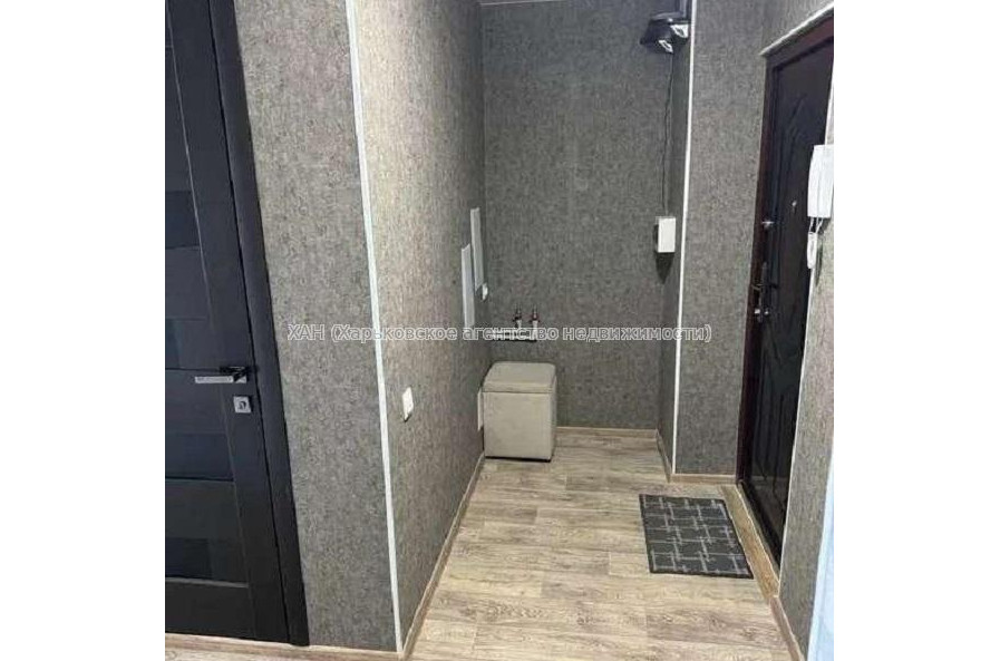 Продам квартиру, Бучмы ул. , 1 кім., 33 м², евроремонт 