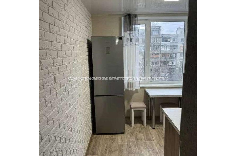 Продам квартиру, Бучмы ул. , 1 кім., 33 м², евроремонт 