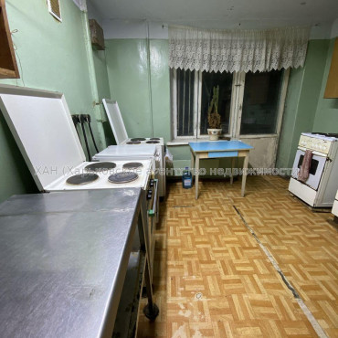 Продам квартиру, Байрона пр-т , 2 кім., 47 м², капитальный ремонт 