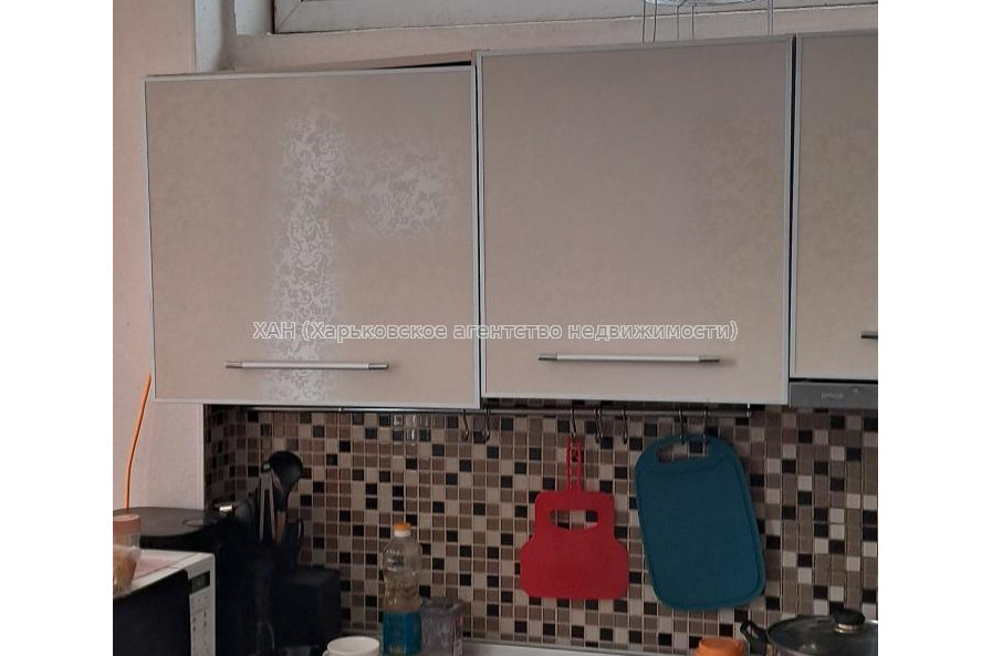 Продам квартиру, Богомольца ул. , 1 кім., 38 м², косметический ремонт 