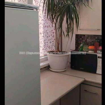 Продам квартиру, Богомольца ул. , 1 кім., 38 м², косметический ремонт 