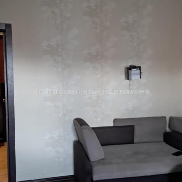 Продам квартиру, Богомольца ул. , 1 кім., 38 м², косметический ремонт 