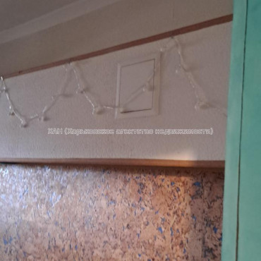 Продам квартиру, Богомольца ул. , 1 кім., 38 м², косметический ремонт 