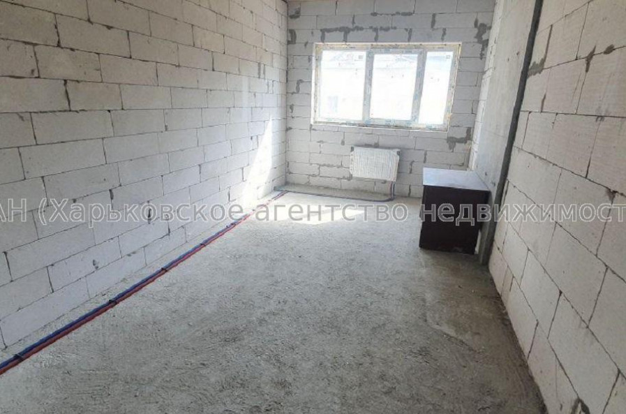 Продам квартиру, Молочная ул. , 2  ком., 84 м², без внутренних работ 