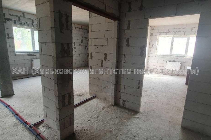Продам квартиру, Молочная ул. , 2  ком., 84 м², без внутренних работ 