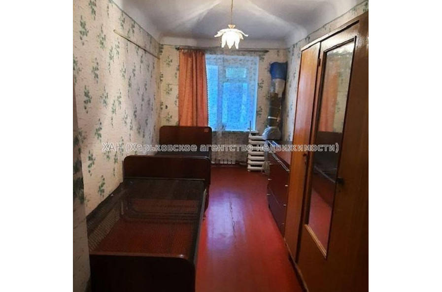 Продам квартиру, Профсоюзный бульв. , 2 кім., 40 м², советский ремонт 