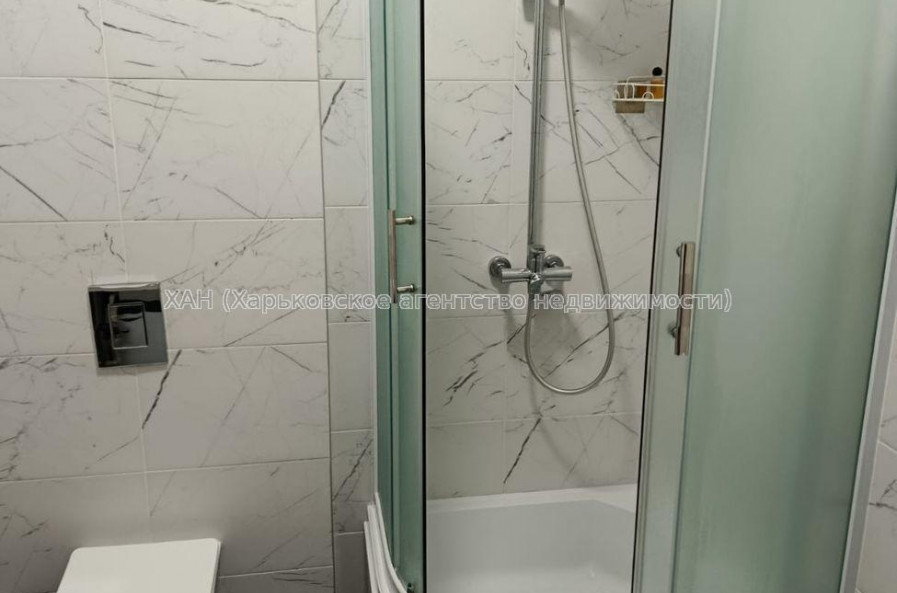 Продам квартиру, Тракторостроителей просп. , 2 кім., 36 м², евроремонт 