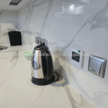 Продам квартиру, Тракторостроителей просп. , 2  ком., 40 м², евроремонт 