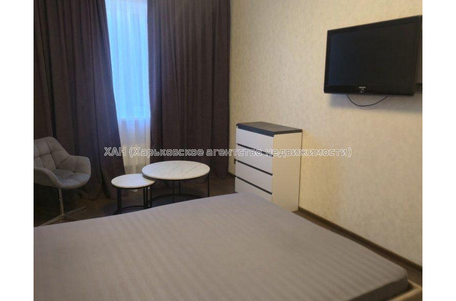 Продам квартиру, Тракторостроителей просп. , 2  ком., 40 м², евроремонт 