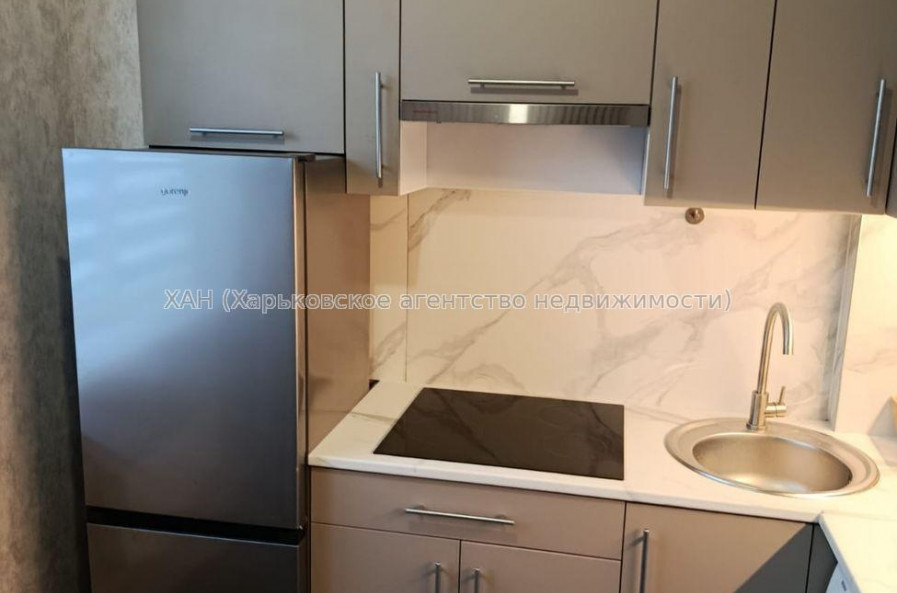 Продам квартиру, Тракторостроителей просп. , 2 кім., 36 м², евроремонт 