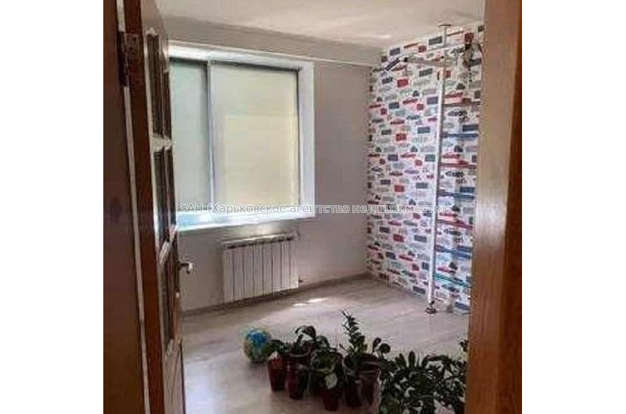 Продам квартиру, Тракторостроителей просп. , 2 кім., 45 м², капитальный ремонт 
