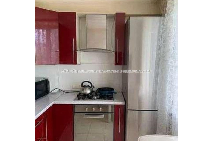 Продам квартиру, Тракторостроителей просп. , 2 кім., 45 м², капитальный ремонт 