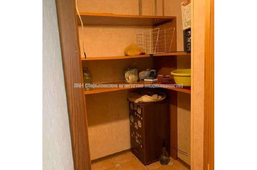 Продам квартиру, Тракторостроителей просп. , 2 кім., 45 м², капитальный ремонт 