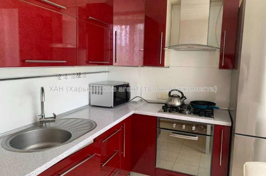Продам квартиру, Тракторостроителей просп. , 2 кім., 45 м², капитальный ремонт 