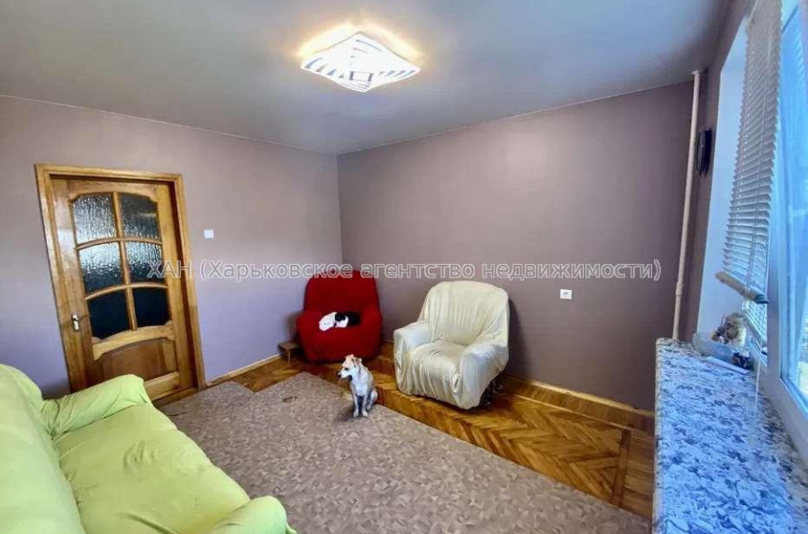 Продам квартиру, Непокоренных ул. , 3  ком., 68 м², косметический ремонт 
