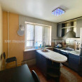 Продам квартиру, Непокоренных ул. , 3 кім., 68 м², косметический ремонт 