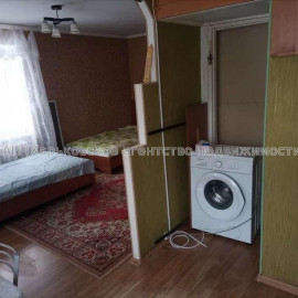 Продам квартиру, Рыбалко ул. , 1 кім., 33 м², косметический ремонт