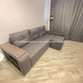 Продам квартиру, Непокоренных ул. , 1 кім., 34 м², капитальный ремонт
