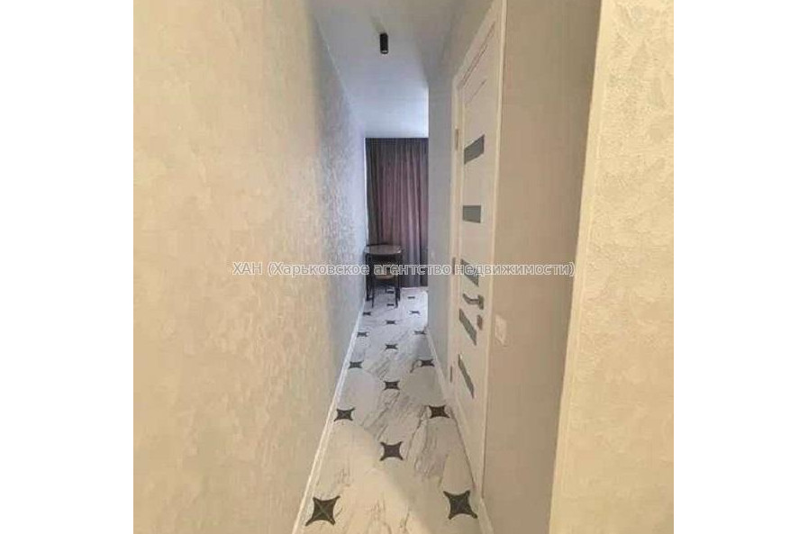 Продам квартиру, Непокоренных ул. , 1 кім., 34 м², капитальный ремонт 