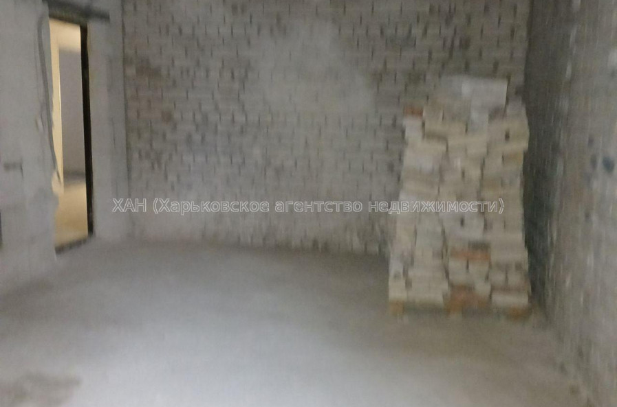 Продам квартиру, Кричевского ул. , 1  ком., 30 м², без внутренних работ 