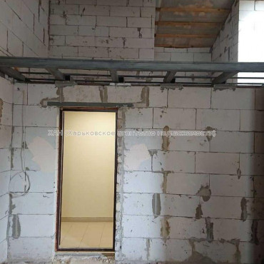 Продам квартиру, Кричевского ул. , 1  ком., 35 м², без внутренних работ 