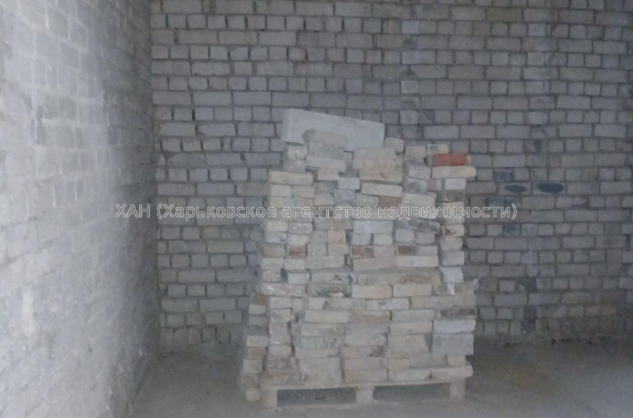 Продам квартиру, Кричевского ул. , 1  ком., 30 м², без внутренних работ 