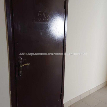 Продам квартиру, Кричевского ул. , 1  ком., 30 м², без внутренних работ 