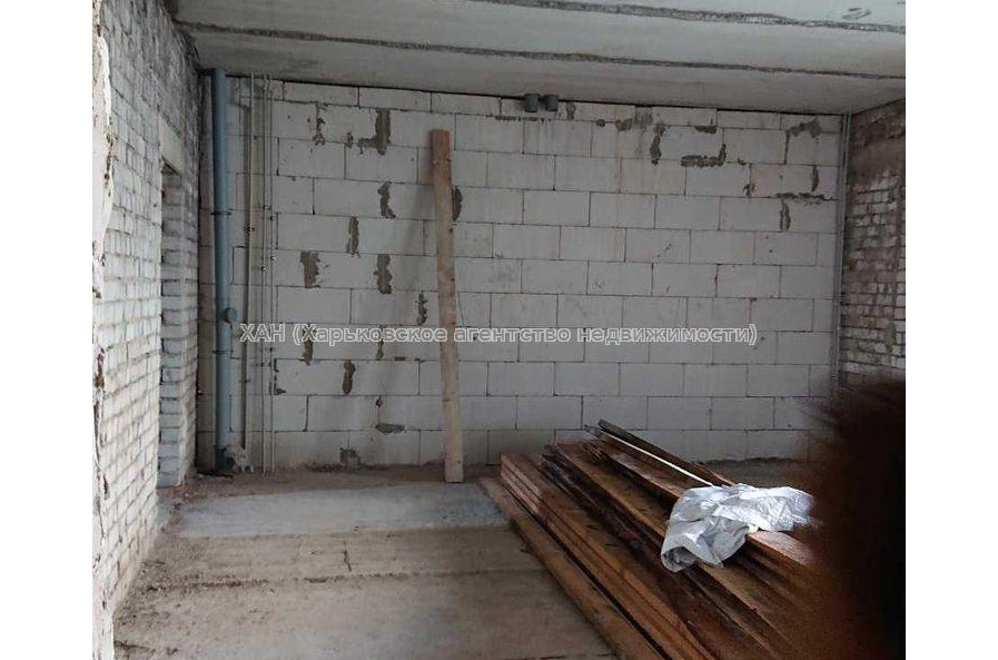 Продам квартиру, Кричевского ул. , 1  ком., 35 м², без внутренних работ 