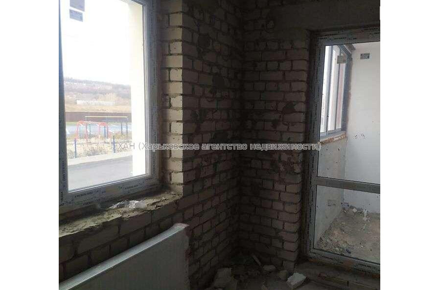 Продам квартиру, Шевченко ул. , 1  ком., 40 м², без внутренних работ 