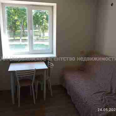 Сдам квартиру, Грищенко ул. , 26 , 1  ком., 18 м², косметический ремонт 