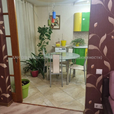 Продам квартиру, Мирослава Мисли ул. , 2 кім., 79 м², евроремонт  - фото 5 Продам квартиру, Мирослава Мисли ул. , 2 кім., 79 м², евроремонт