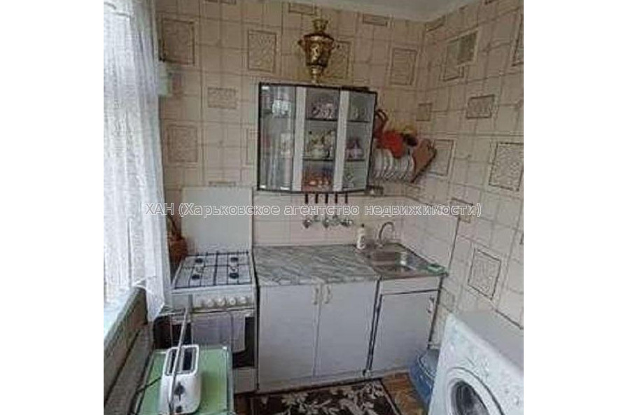 Продам квартиру, Бучмы ул. , 2  ком., 46 м², косметический ремонт 