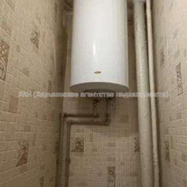 Продам квартиру, Бучмы ул. , 2 кім., 46 м², косметический ремонт 