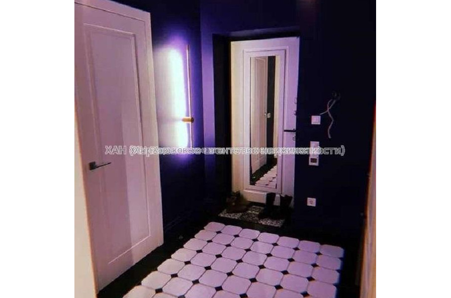 Продам квартиру, Борткевича ул. , 1  ком., 38 м², капитальный ремонт 