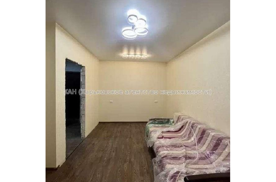 Продам квартиру, Драгоманова ул. , 4 , 1 кім., 35 м², евроремонт 