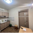 Продам квартиру, Драгоманова ул. , 4 , 1 кім., 35 м², евроремонт 