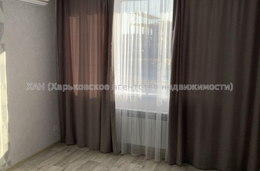 Продам квартиру, Героев Харькова просп. , 1  ком., 42 м², евроремонт 