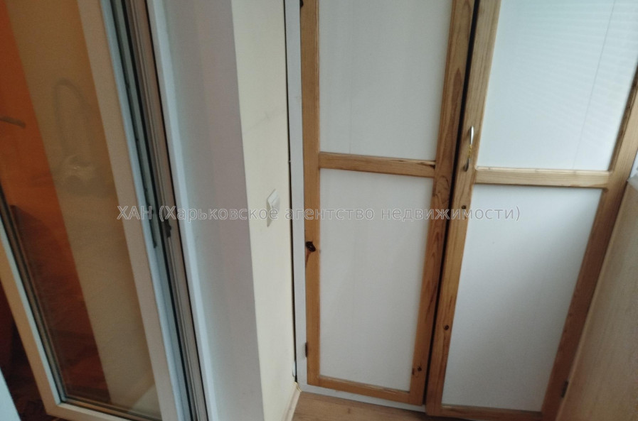 Продам квартиру, Аэрокосмический пр. , 2  ком., 56 м², капитальный ремонт 