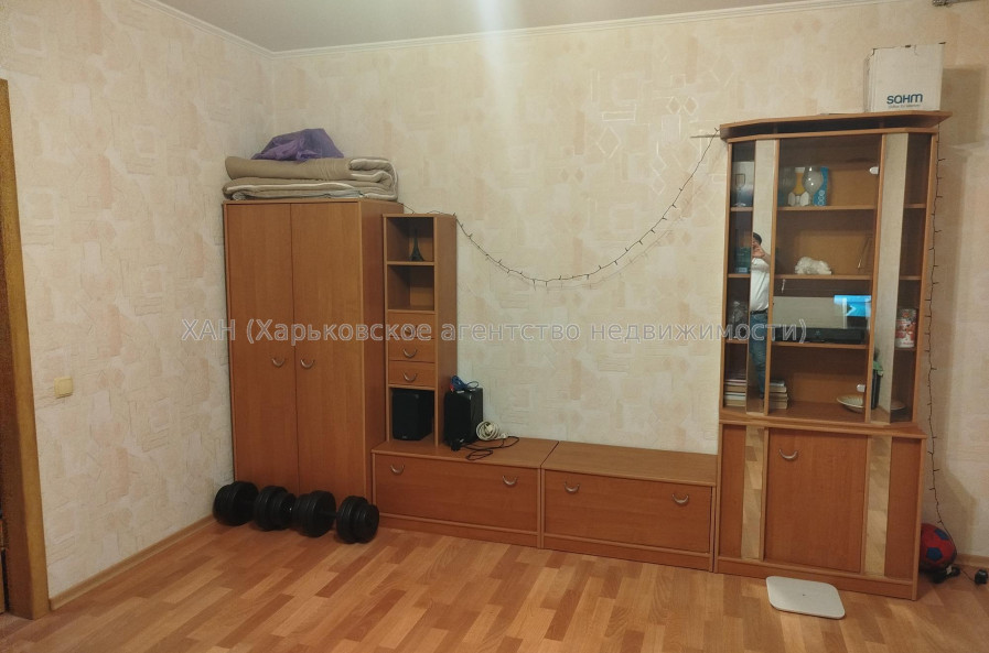 Продам квартиру, Аэрокосмический пр. , 2  ком., 56 м², капитальный ремонт 