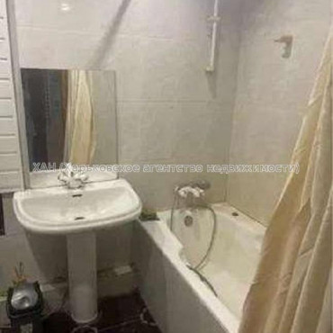 Продам квартиру, Шатиловская ул. , 3  ком., 70 м², косметический ремонт 