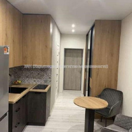 Продам квартиру, Шевченковский пер. , 1 кім., 20 м², авторский дизайн