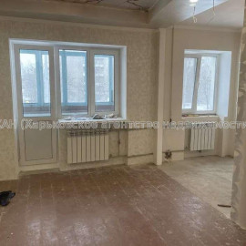 Продам квартиру, Байрона пр-т , 2 кім., 48 м², частичный ремонт