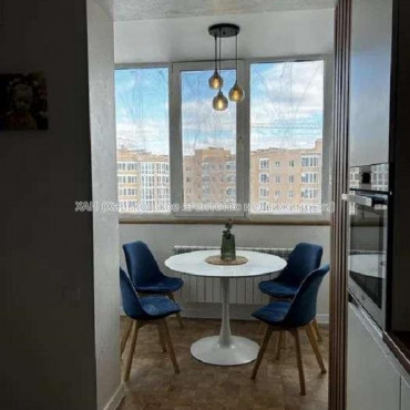Продам квартиру, Пискуновский пер. , 4  ком., 122 м², авторский дизайн 