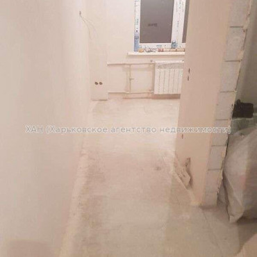 Продам квартиру, Валентиновская ул. , 3  ком., 65 м², без отделочных работ 