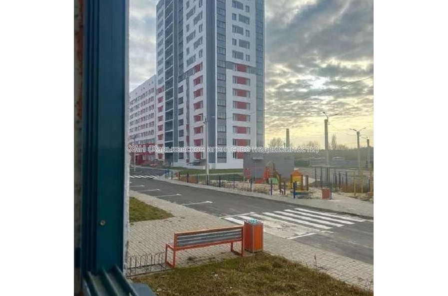 Продам квартиру, Шевченко ул. , 1 кім., 36 м², без внутренних работ 