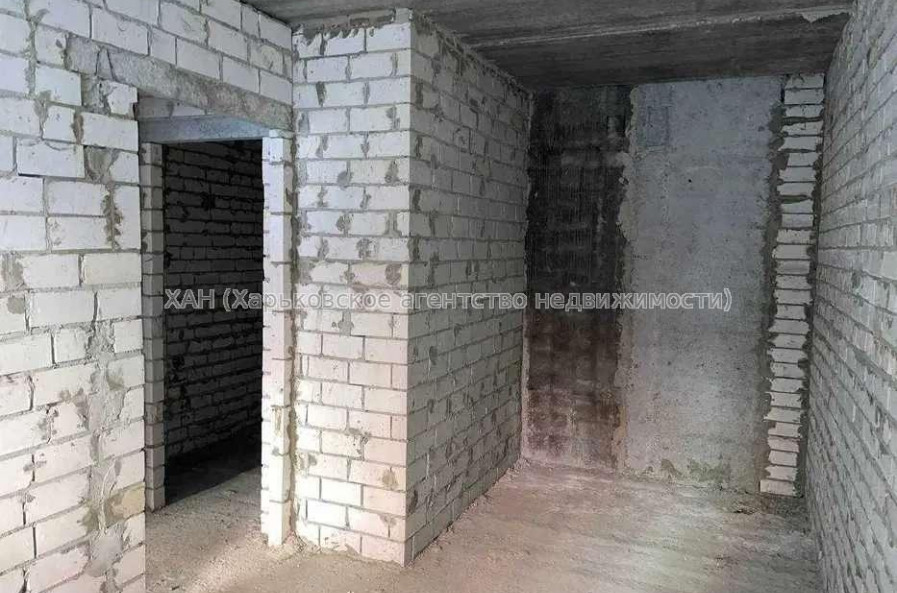 Продам квартиру, Шевченко ул. , 1  ком., 40 м², без внутренних работ 